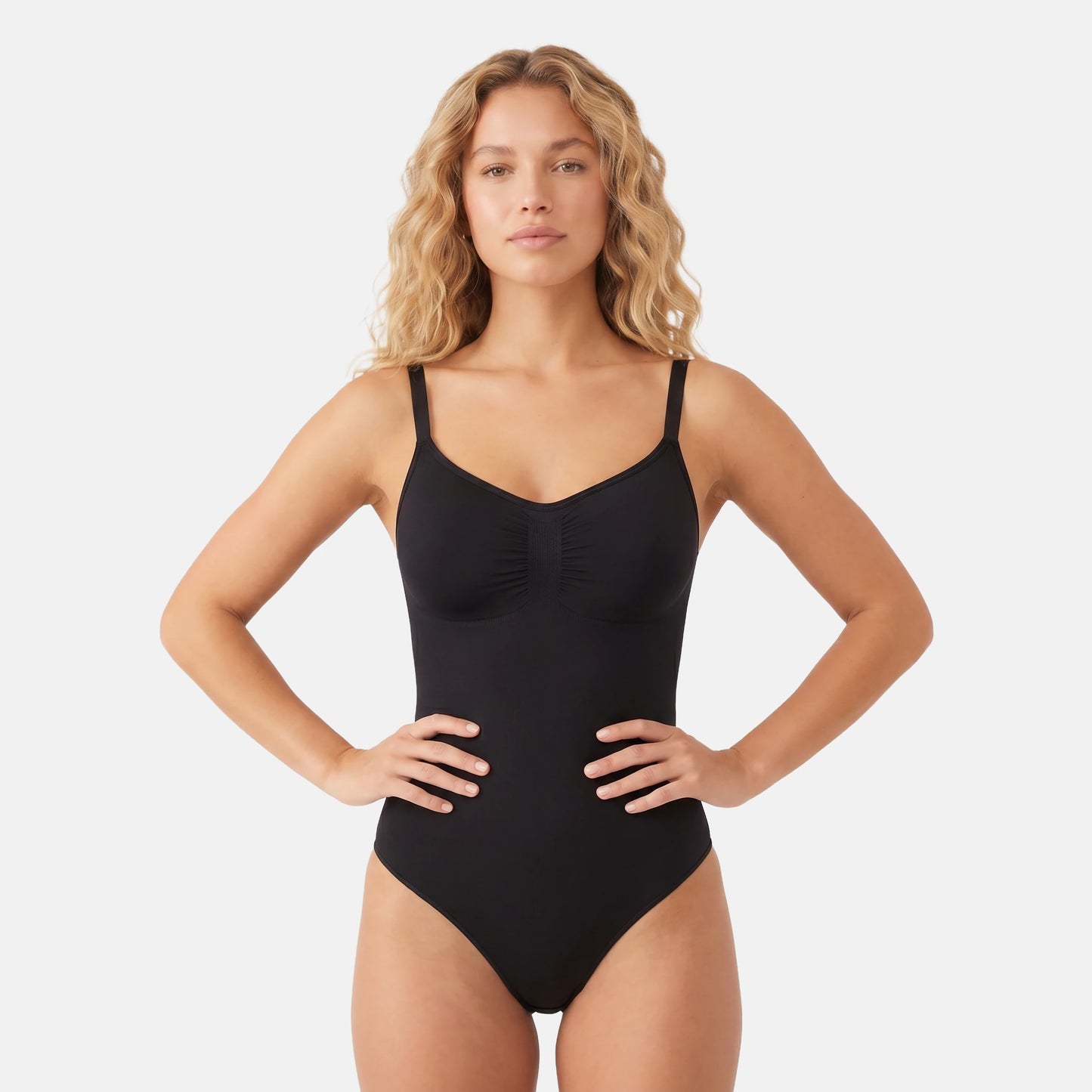 Estrell Nova Sleeveless Shapewear Body in Onyx Black – figurformender seamless Damen Body in Schwarz